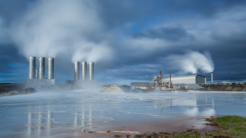 Industrial geothermal heating system